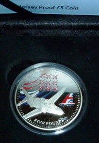 Info-About-24ct-Gold-2015-Jersey-Red-Arrows-�5-Proof-Coin